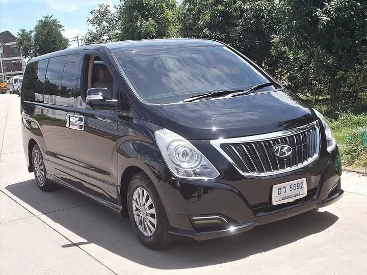 ปล่อยขาย HYUNDAI H-1 4