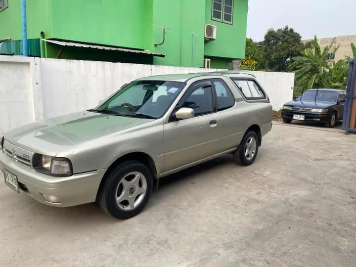 ขายด่วน NISSAN NV 4