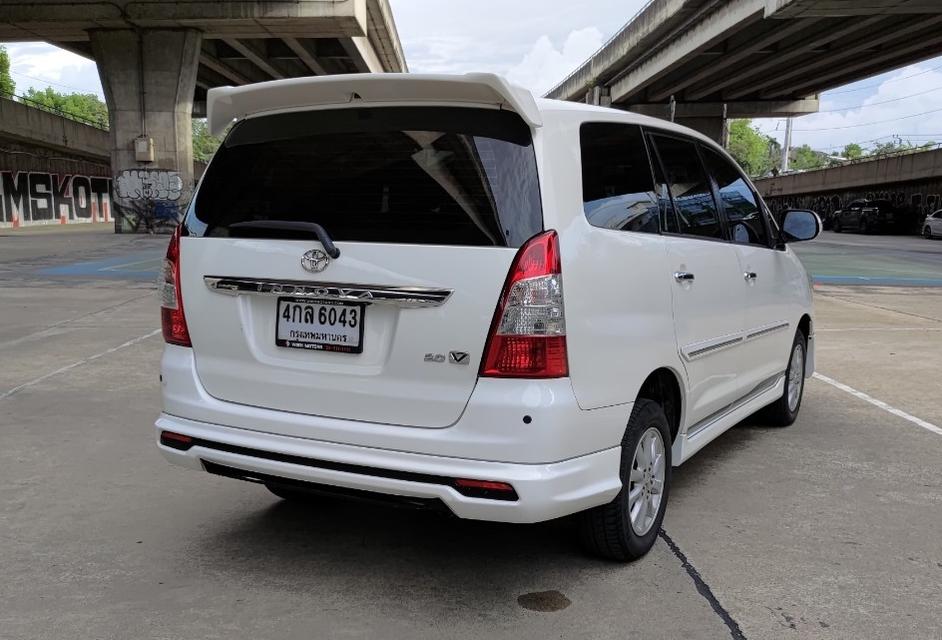 Toyota Innova 2.0 V AT 2015 เพียง 269,000 บาท จัดไฟแนนท์ได้สี่แสนกว่า 4