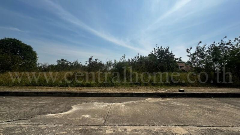 ที่ดินเปล่า ถมแล้ว 308.9 ตร.วา หมู่บ้าน การ์เด้นลากูน่า - ฉะเชิงเทรา แปลงมุม 2