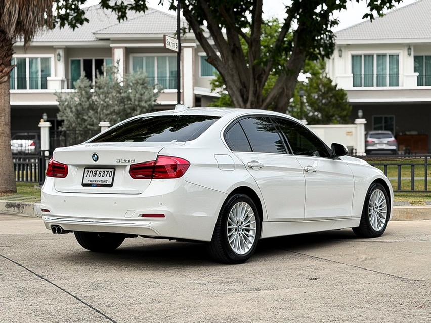 รหัสรถ AVA6370 BMW 320d F30 LCI 💥ปี 2018💥 รูปย่อยที่ 2