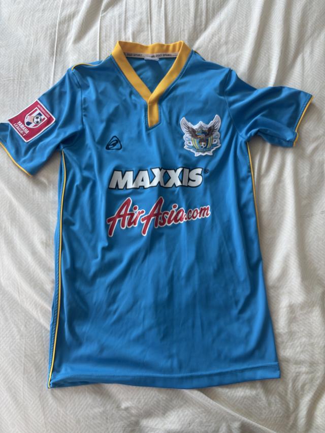เสื้อนักฟุตบอลอาชีพของแท้
