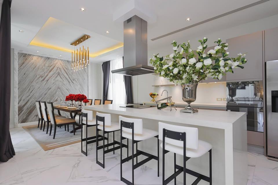 * บ้านเดี่ยว ซ.เอกมัย22 built-in ทั้งหลังขายพร้อมผู้เช่า ได้รับค่าเช่าทันที450,000บาท? 2