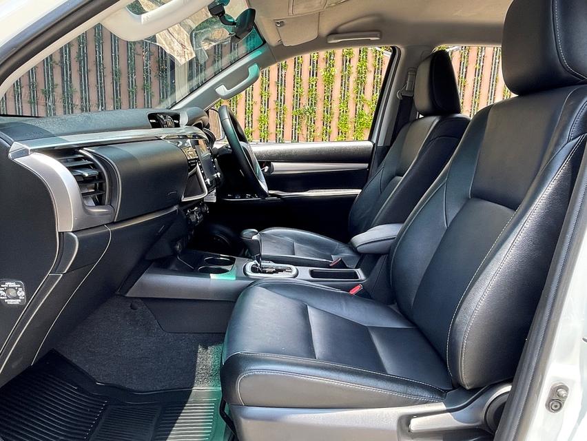 TOYOTA HILUX REVO DOUBLE CAB 2.8 HIGH 4WD ปี 2022 AUTO 4X4 สภาพนางฟ้า รูปที่ 10