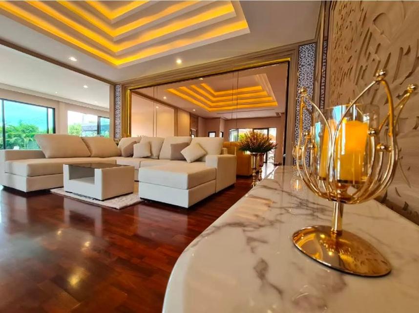 Luxury villa for sale