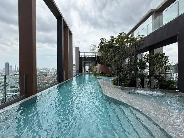 ให้เช่า คอนโด Nue District R9 ติดเซ็นทรัลพระราม 9 ตึก R (ตึกหน้า) ชั้น 10 ห้อง 26 ตร.ม. 13