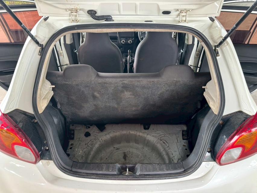 ขายรถ Mitsubishi Mirage 1.2GL ปี 2013 สีขาว เกียร์ธรรมดา 18