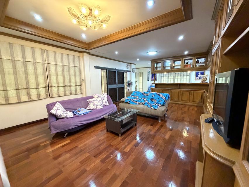 บ้านเดี่ยว เดินทางสะดวก 17