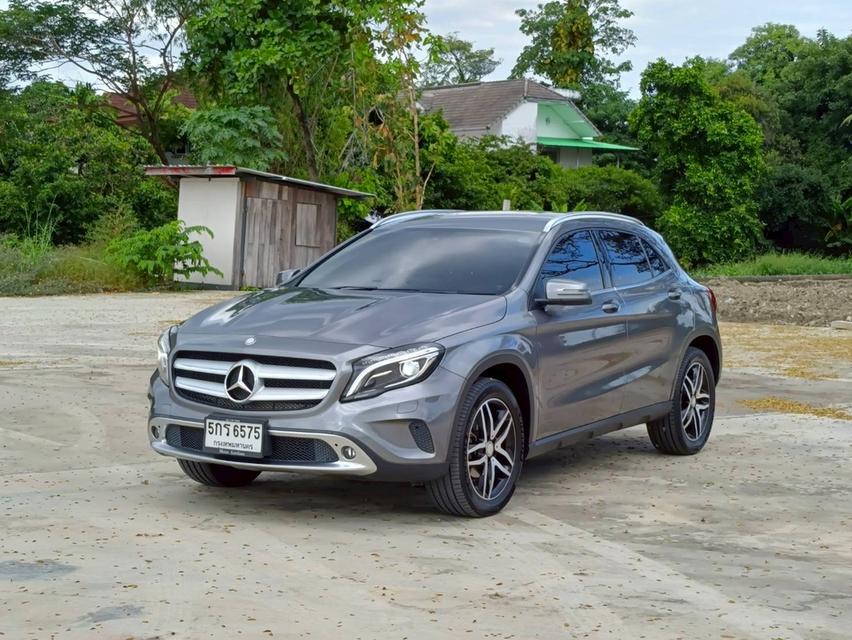 Mercedes Benz GLA200 ปี 2016. ไมล์ 8x,xxx km