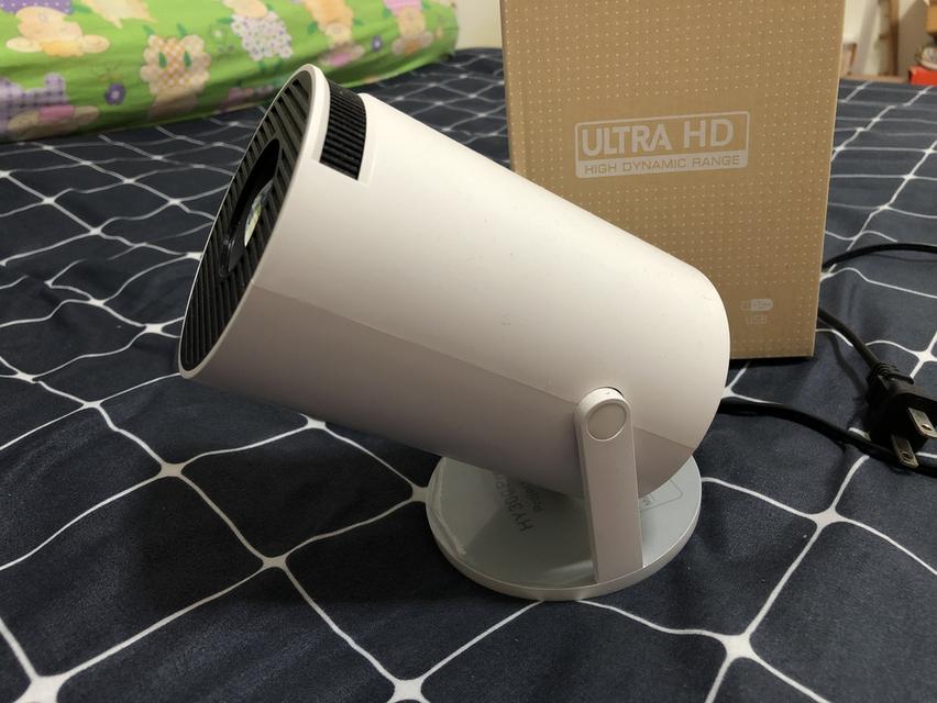 สมาทโปรเจ็คเตอร์Ultra HD 4