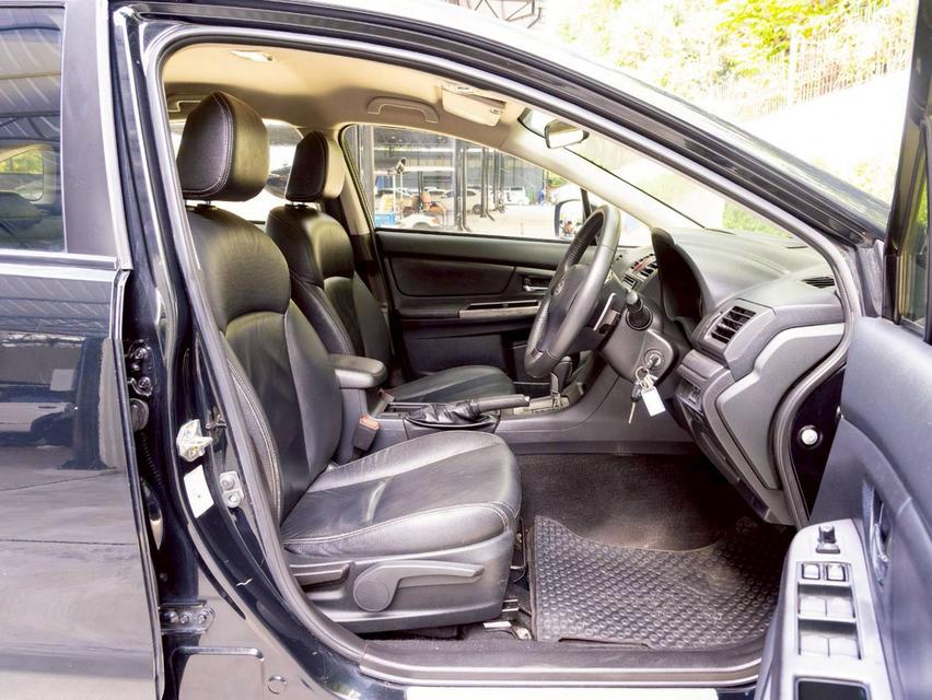 SUBARU XV 2.0i AWD ปีจด 2016 11