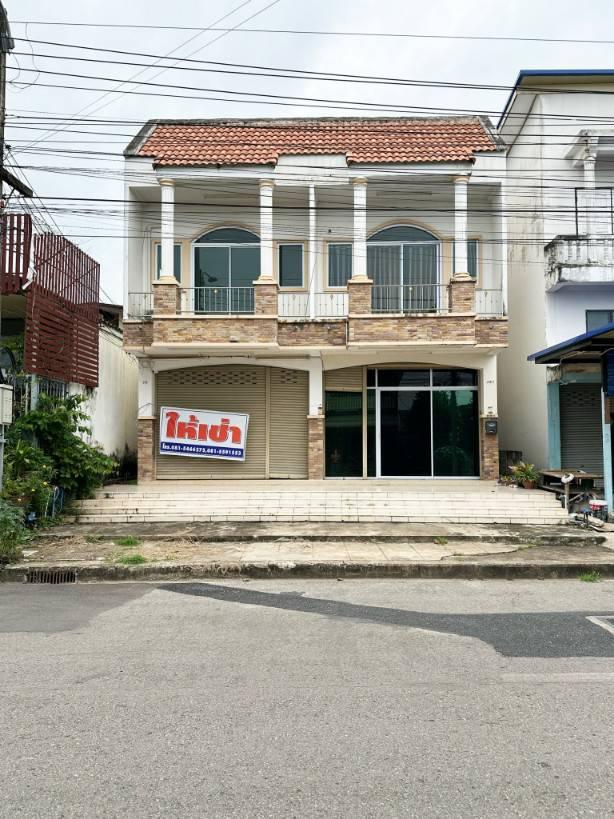 ให้เช่าอาคารพาณิชย์ 2 ชั้น ติดถนนหลัก ใจกลางเมืองหนองคาย เหมาะสำหรับอยู่อาศัยหรือทำธุรกิจ