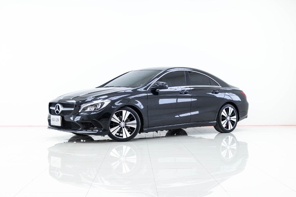 MERCEDES-BENZ CLA-CLASS CLA 200 W117 2017