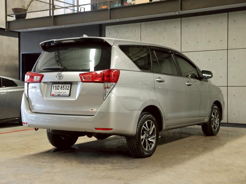 2021 Toyota INNOVA 2.0  Entry Wagon AT รูปที่ 6