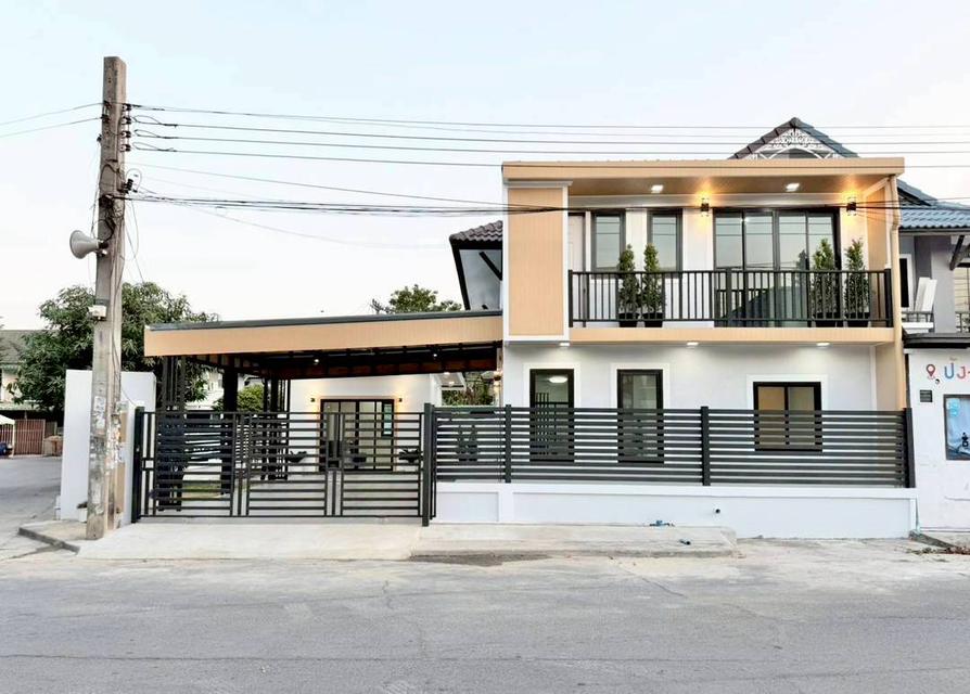 ห้ามพลาด! บ้าน 53.3 ตร.ว. มีห้องนอนชั้นล่าง 2 ห้อง 2