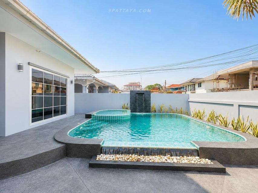 Pool Villa for Rent in View Point Jomtien3-bedroom single-storey house with private pool and spacious parking.Rental Price: 65,000 THB/month