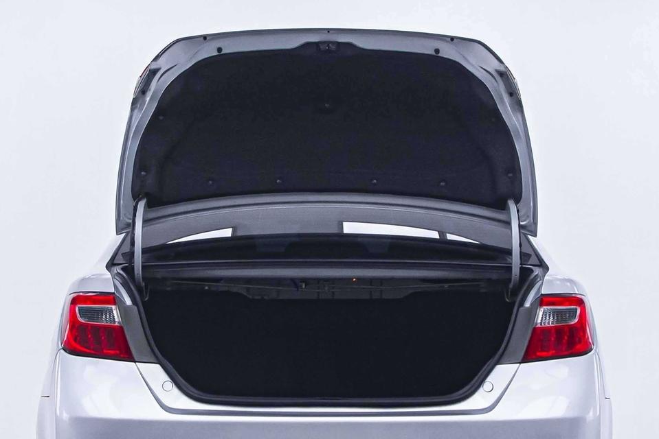 รหัสรถ 1C723 CAMRY 2.5 HYBRID 2013 13