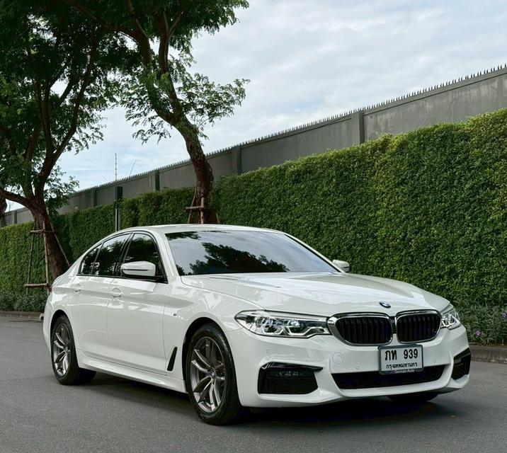 BMW 520 d M-Sport ปี 20 เจ้าของเดียว ฟรีรับประกันเครื่องเกียร์ 2 ปี 128 รายการ