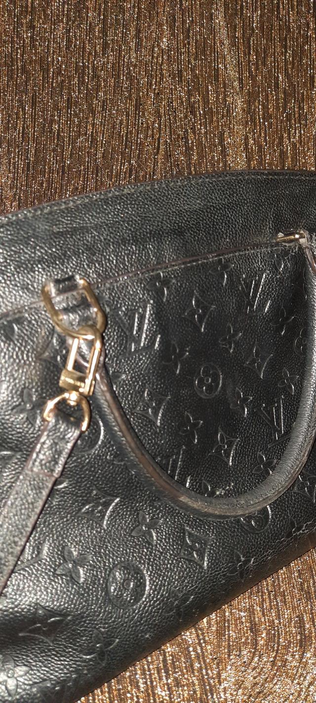 LV Vintage bag 3