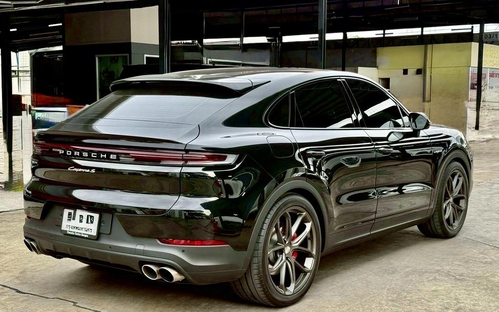 Porsche Cayenne S E-Hybrid 2