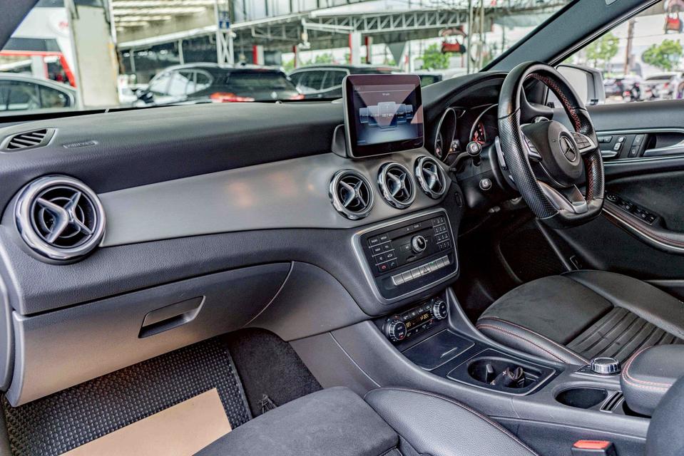 รหัสรถ NP891 BENZ GLA250 AMG FACELIFT 2019 12