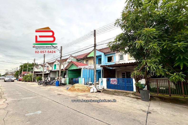 ทาวน์เฮาส์ ศุภลักษณ์ ลําลูกกา-คลอง 7 เนื้อที่ 16 ตร.ว (ซอยเทศบาล, ใกล้ตลาดชัชวาล คลอง 7) ตำบลลำลูกกา อำเภอลำลูกกา ปทุมธานี