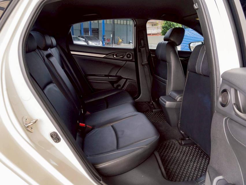 HONDA CIVIC 1.5 TURBO (FK) ปี 2018 17