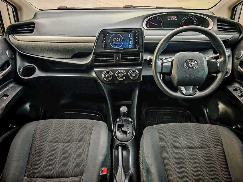 2020 TOYOTA SIENTA 1.5G 6