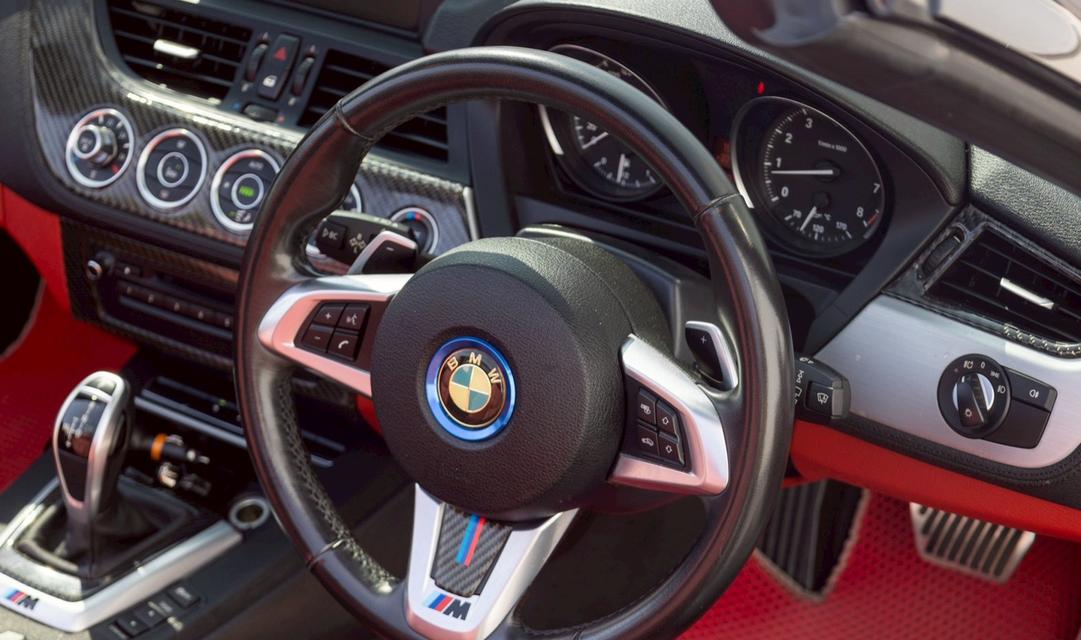 BMW Z4 sDrive20i (E89) ปี 2012 รูปที่ 18