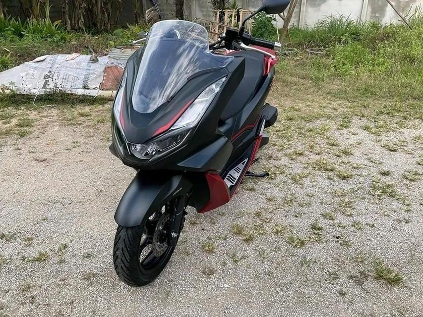 PCX ดำแดง 3