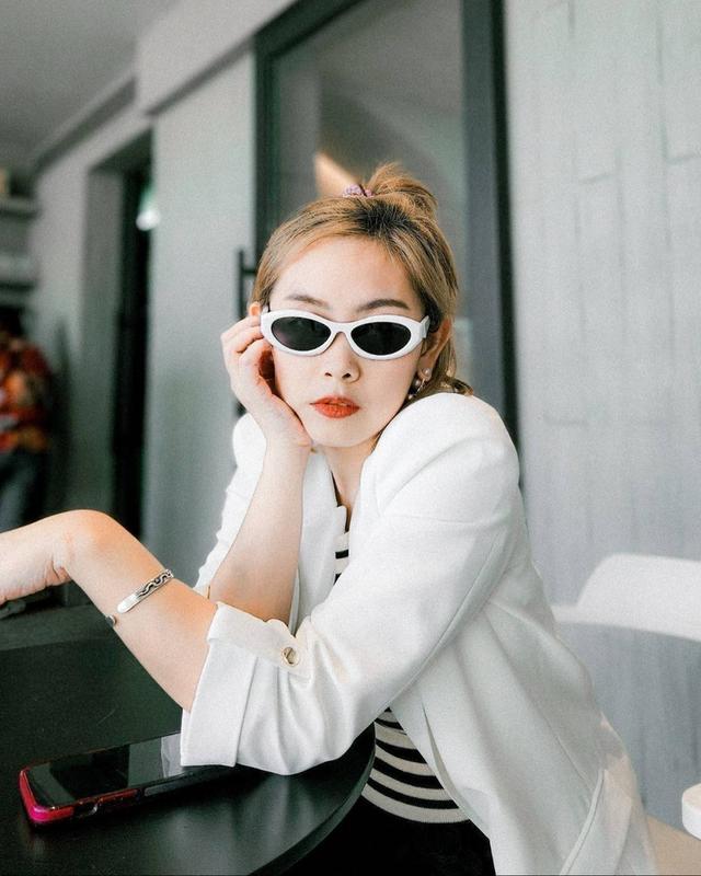 แว่นกันแดดPrada 9