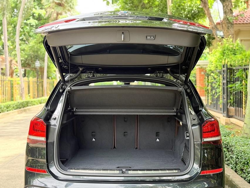 (แจ้งรหัสรถ PJP2701) จดทะเบียนปี2022 BMW X1 sDrive20d M-Sport รูปที่ 18