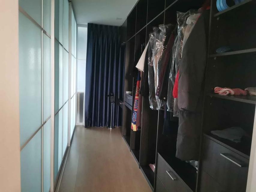 ทาวน์โฮม 3ชั้น ตกแต่งพร้อมเข้าอยู่ได้เลย 3