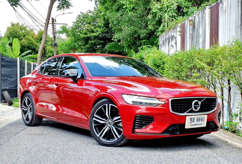 Volvo S60 T8 R Design AWD TOP 2020 รถบ้านสุดหรู ไม่ค่อยได้ใช้ ไมล์น้อยสุดในตลาด 3