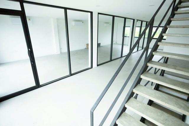 ไบเทค บางนา 2กม. 4 นอน บางนา-ตราด 7-17 MRTศรีอุดม 1.8กม. ให้เช่าสำนักงาน ออฟฟิศ 3.5 ชั้น 320 ตร.ม. 25 ตร.วา.เซ็นทรัล บาง 6