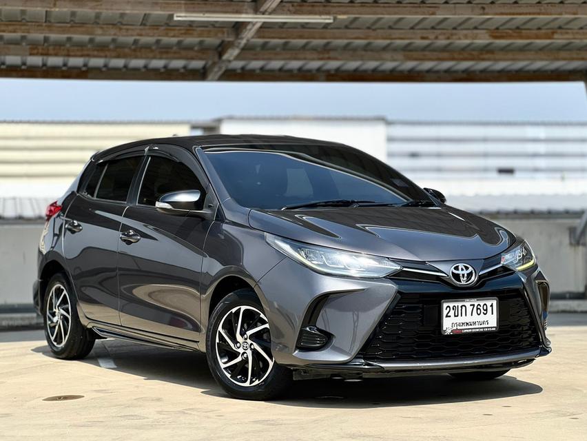 yaris sport 1.2 hatchback 20