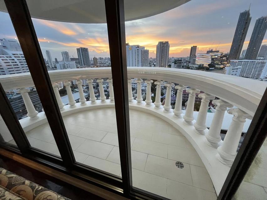 Penthouse at State Tower SILOM road 11