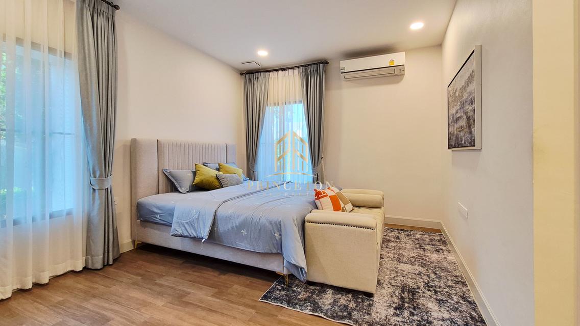 Luxury House For Sale or Rent Nantawan Rama 9 New Krungthep Kreetha 9