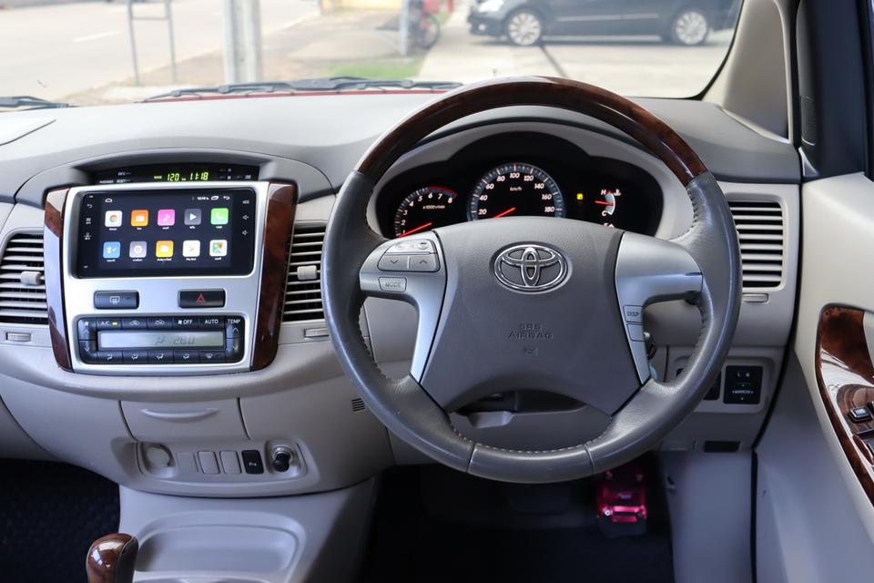 TOYOTA INNOVA 2.0 V 2013 14