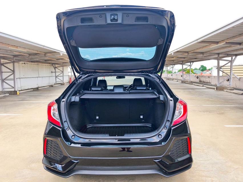 รหัสรถ CAT4636 2017. Honda Civic FK 1.5 Turbo Hatchback 5 ประตู 9