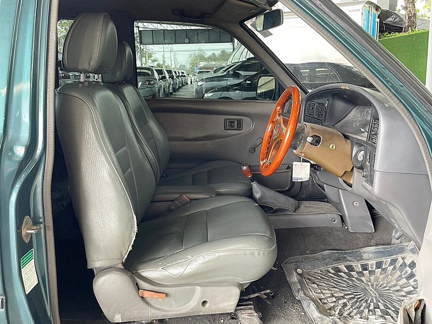 Toyota Hilux Mighty-X 2.4 EXTRACAB