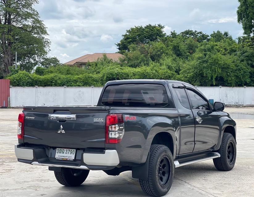 Mitsubishi Triton 2.4 GT Plus 2020 MT รูปที่ 5