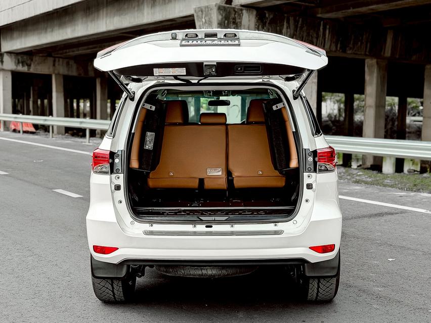 ฟรีดาวน์ FORTUNE 2.8 ขับ4 ตัวท็อป รถมือเดียว รูปที่ 7