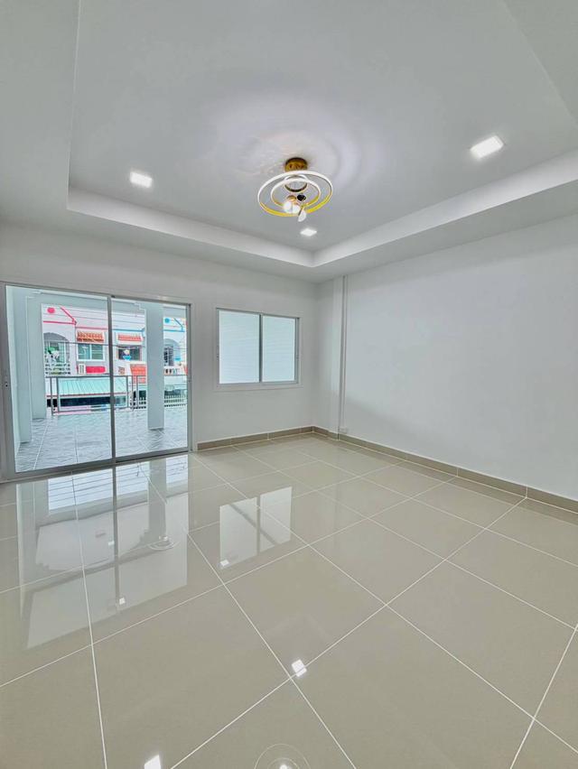 ทาวน์เฮ้าส์ทำเลท่าน้ำนนท์ ใกล้ตลาดและทางด่วนหมู่บ้านสวนทองวิลเลจ ซอยประชาราษฎร์ 3 (103) จ.นนทบุรี 13
