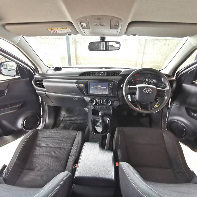 รถปีใหม่ สภาพป้ายแดง ราคามือสอง ถูกที่สุด รูปที่ 7