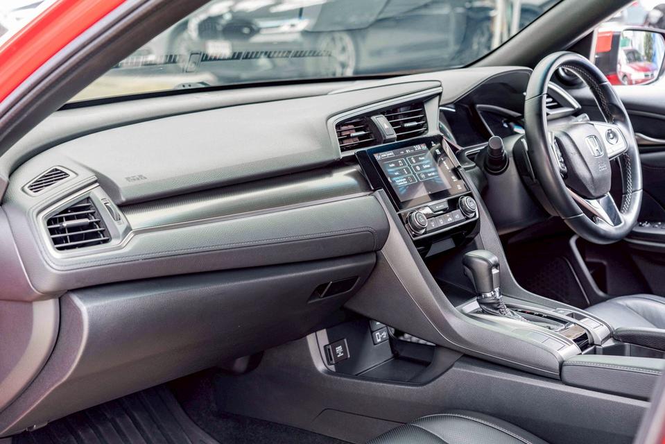 รหัสรถ NP3070 HONDA CIVIC FK 1.5TURBO HATCHBACK 2019 14