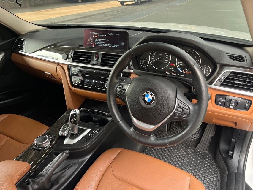 ขาย BMW 320i Luxury Lci ปี18 11