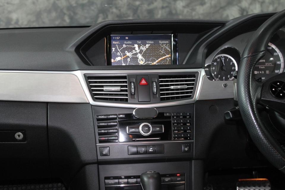 รหัสรถ JRS9241 Mercedes Benz E250 AMG ดีเซล 2011 สี เทา 16