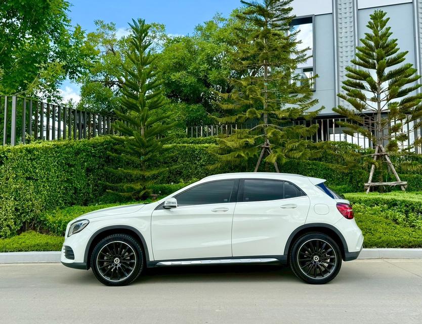 รหัสรถ CH652 🔥MERCEDES BENZ GLA250 AMG 2018 รูปที่ 8