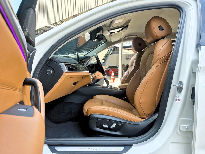 ขายBMW 520d Sport ปี18 14